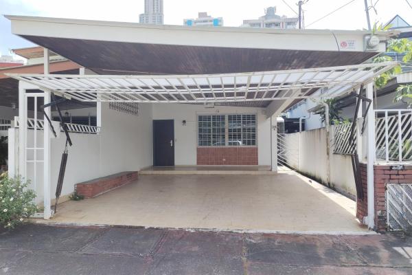 Venta de casa en boulevard el dorado