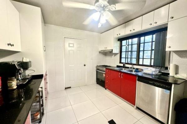 Gran propiedad con 2 residencias independientes en las cumbres