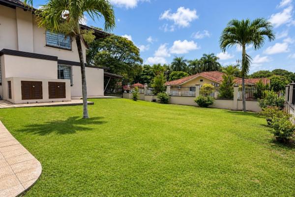 Casa de 5 habitaciones con piscina privada en panamá
