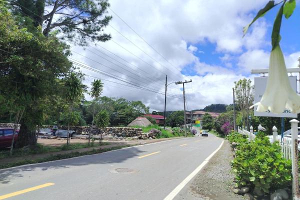 Commercial lot downtown boquete