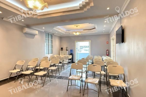 Venta de local comercial con terreno en avenida ecuador