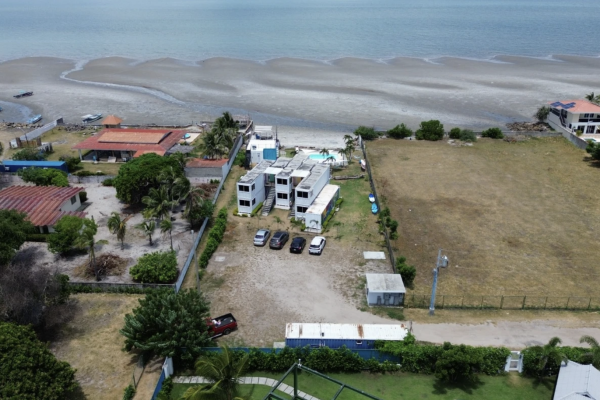 Venta de terreno con hotel en punta chame