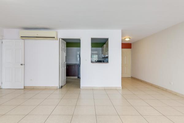 Large apartment at an excellent price