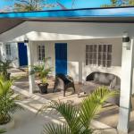 Casa con piscina y amplia terraza - san carlos | paz y privacidad