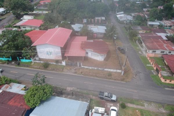 Land with warehouse for sale santiago-veragua