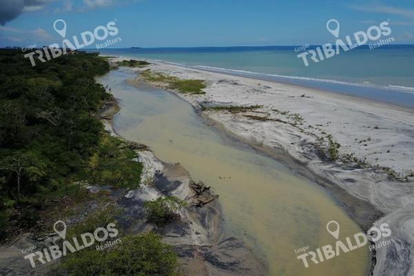 Sale of land in juan hombron