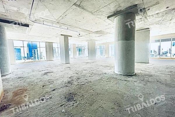 Venta o alquiler de oficina en revolution tower