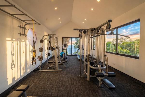 Condominio de 2 recámaras en venta o renta en la ensenada