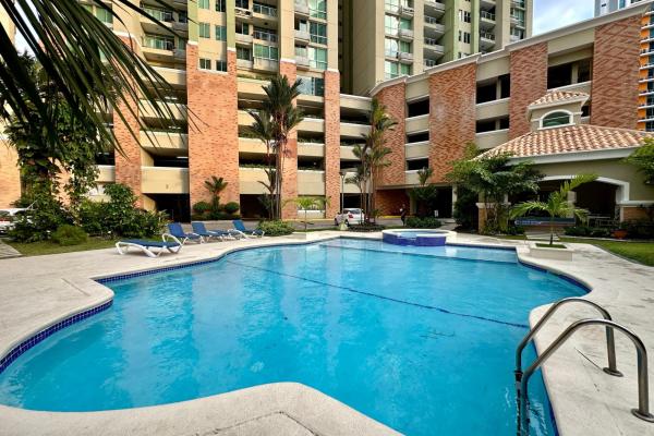 Alquiler o venta apto en costa del este