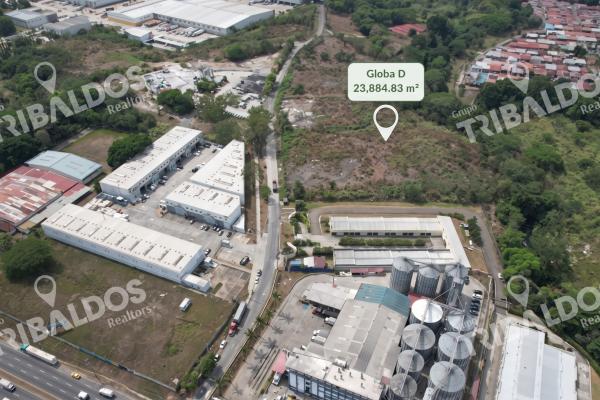 Venta de terreno sobre la vía tocumen