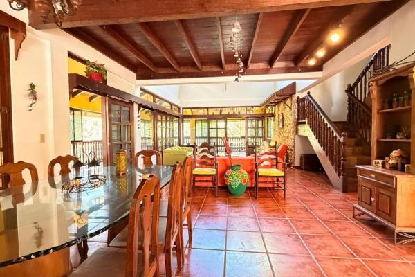 Se vende casa en altos de cerro azul