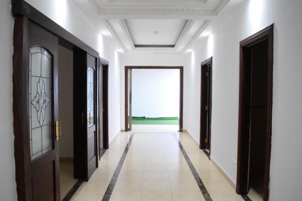 Venta o alquiler de casa comercial en marbella