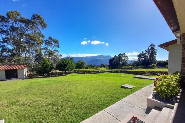 Excepcional casa en cerro verde estates, boquete