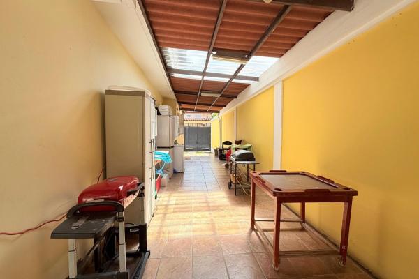 For sale:duplex house in brisas de golf, with pool