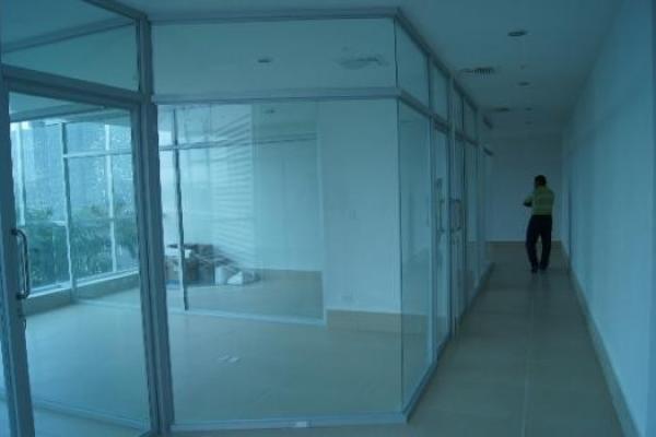 Venta de oficina ph top tower