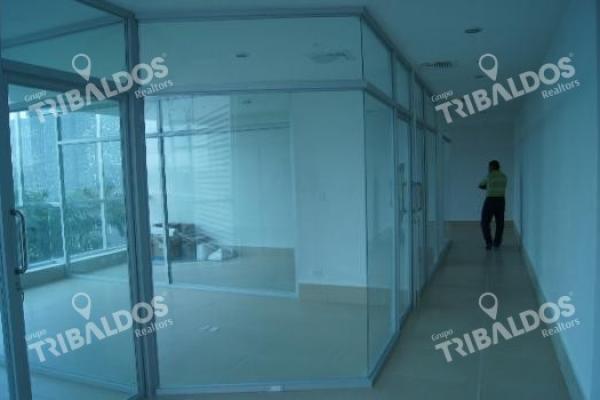 Venta de oficina en ph top tower