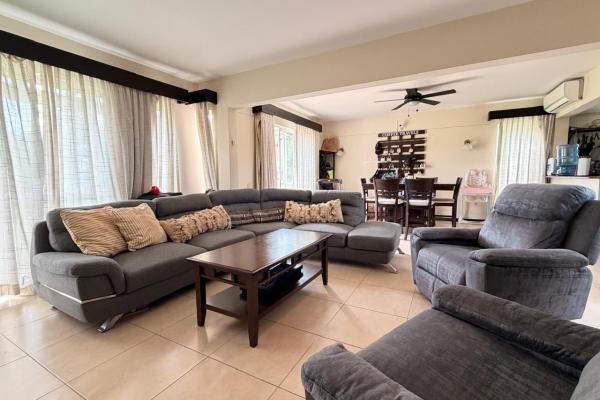 Se vende casa de playa decameron