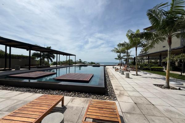 Apartamento frente al mar en la comunidad residencial de san carlos