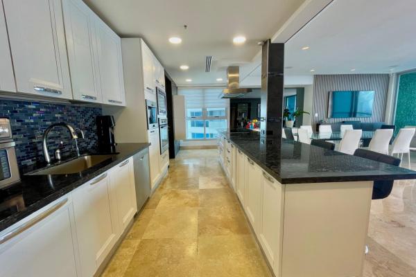 Se vende apartamento en ph q tower, punta pacifica