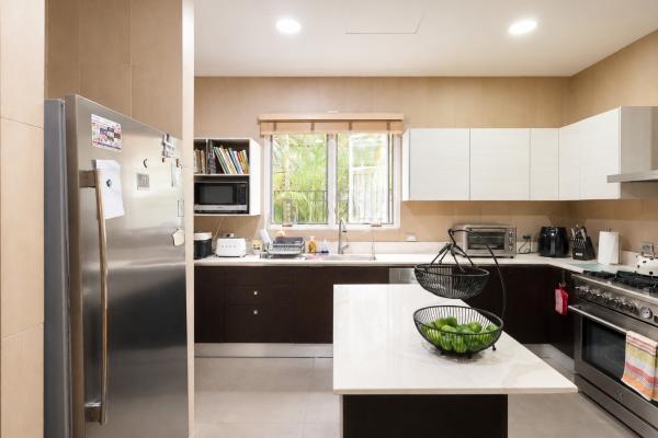 Single-family home for sale in santa maria