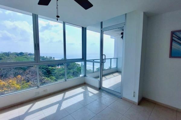 Coronado bay sea view apartment