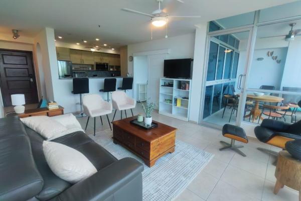 Apartamento de 2 habitaciones en ph coronado bay lado del amanecer