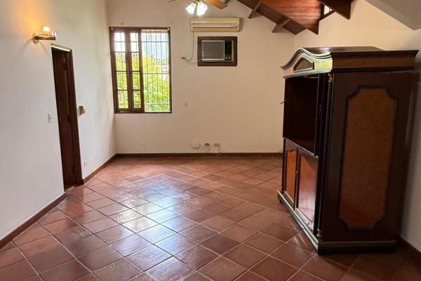 Casa en la alameda espectacular de 3 niveles