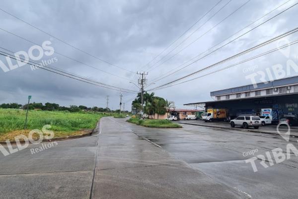 Venta de terreno para desarrollo comercial
