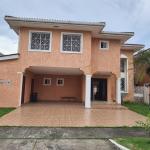 House for sale in cristóbal, colón