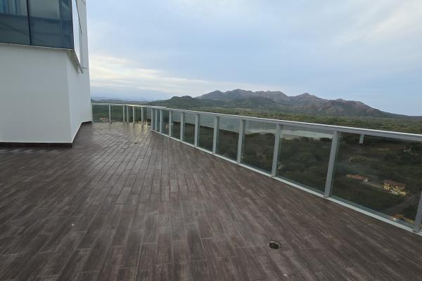 Sale of apartment in ocean waves nueva gorgona