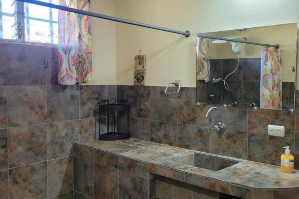 5-bedroom villa with pool in las lajas de chame
