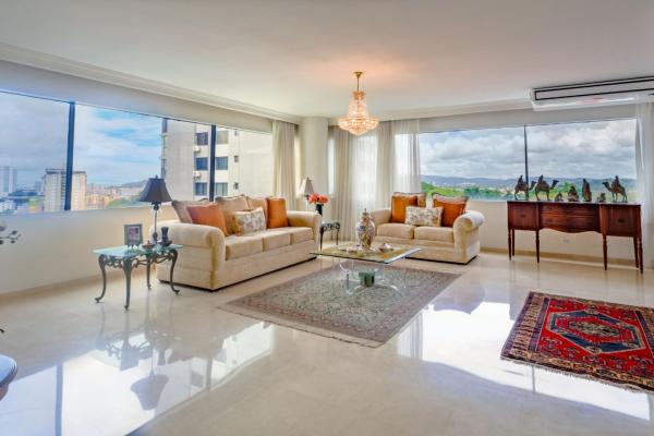 Venta de apartamento en la cresta ph elite