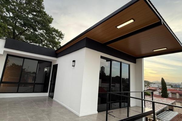 Hermosa casa moderna industrial en betania