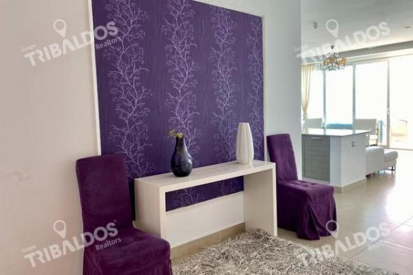 Apartamento en santa clara residences de 7 recámaras, 2 cocinas, 4 estacionamientos.