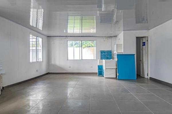Mixed-use commercial property in san pablo viejo