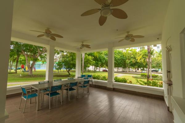 Apartamento con vista al mar en ph cocolí