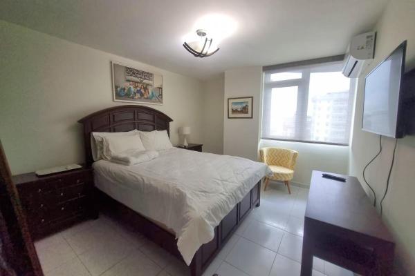 Spectacular apartment with ocean view for sale
