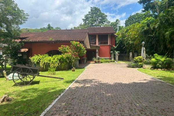 House for sale in ancon