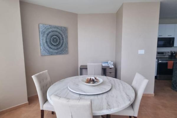 Ocean view apartment with golf access in coronado