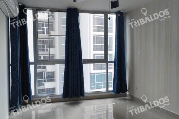 Rent / sale ph coral towers