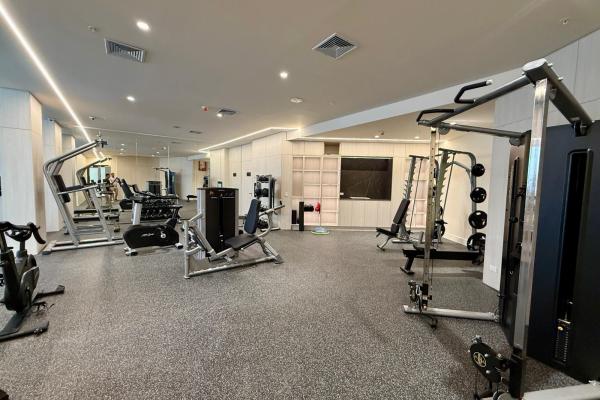 Sale or rent apt in ocean reef