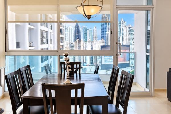 Torre grandbay - apartamento elegante y completamente amueblado
