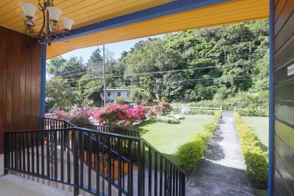Fantastic & successful downtown boquete hotel