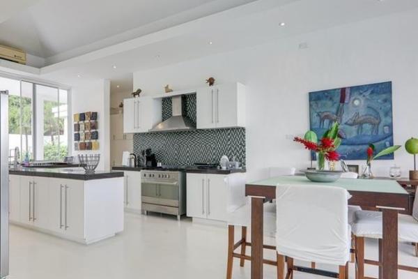 Spectacular beach house in costa esmeralda