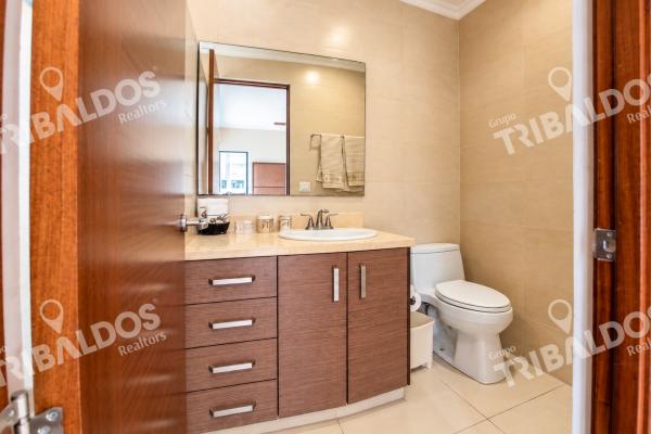 Sale of beach apartment in islamar, vistamar golf & beach - san carlos