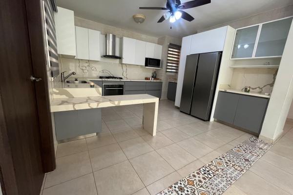 House for sale in costa sur - ph villa valencia