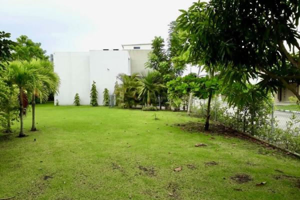 House for sale in ph villa sur, costa sur