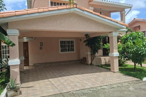Venta de casa unifamiliar en altos de panamá