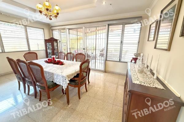 Sale of house in urb. villa lilla, san francisco
