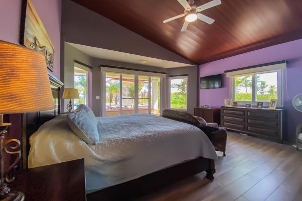 Luxury beachfront home for sale playa barqueta